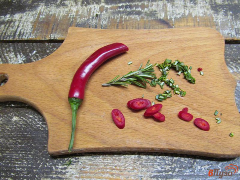 Фото приготовление рецепта: Теплый салат из булгура с соусом цацики шаг №5