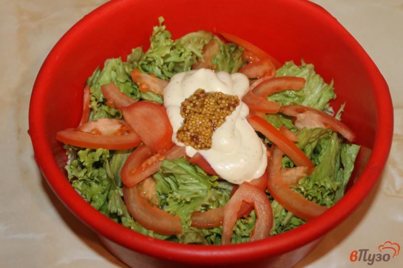 Фото приготовление рецепта: Салат со свининой и сухариками шаг №3