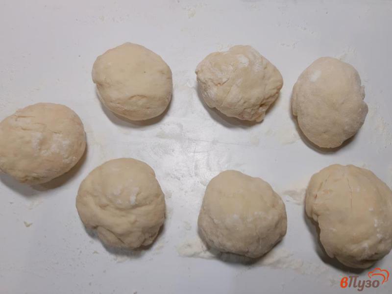 Фото приготовление рецепта: Пирожки жареные с картошкой шаг №6