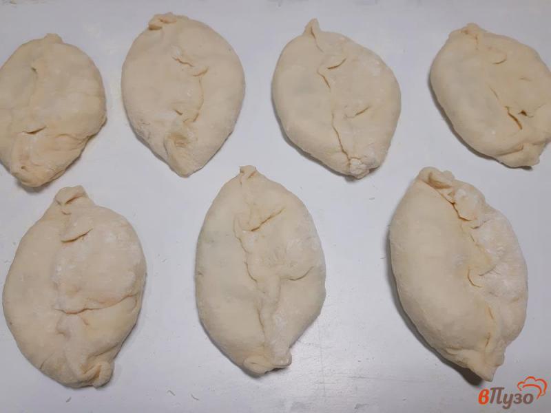 Фото приготовление рецепта: Пирожки жареные с картошкой шаг №10