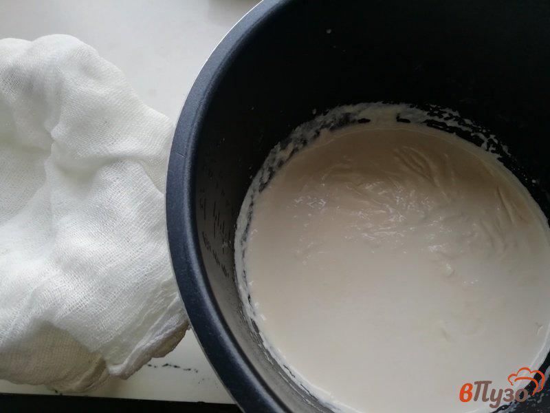 Фото приготовление рецепта: Сливочный сыр Маскарпоне в мультиварке шаг №3