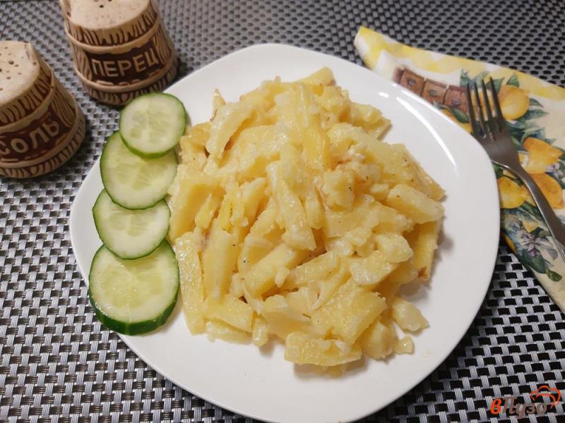 Фото приготовление рецепта: Картофель запеченный в майонезе шаг №5