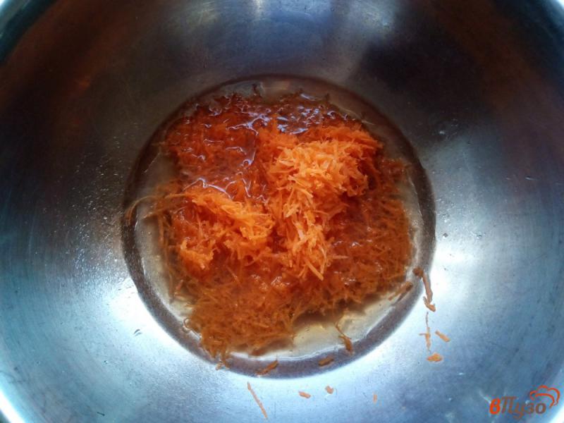 Фото приготовление рецепта: Постный морковный кекс шаг №2