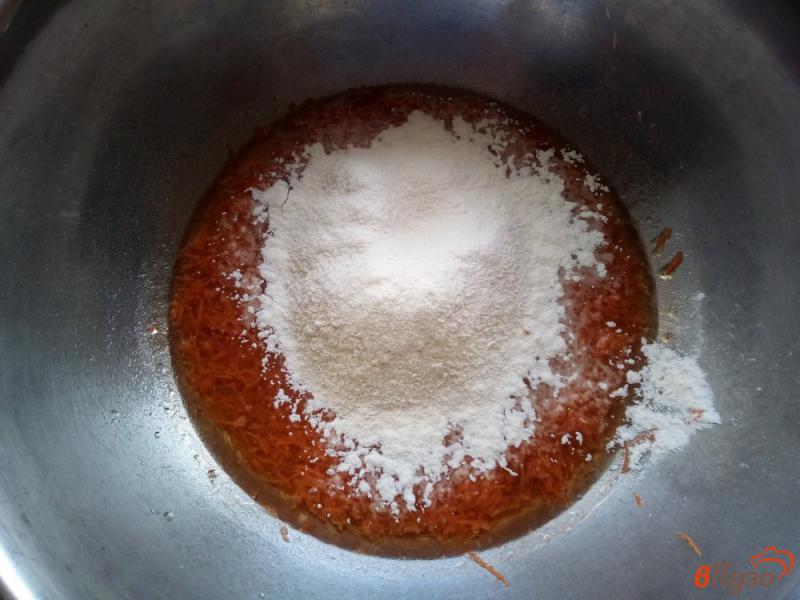 Фото приготовление рецепта: Постный морковный кекс шаг №3