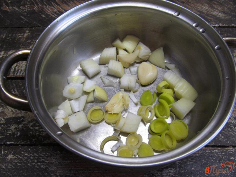 Фото приготовление рецепта: Похлебка с ветчиной и кукурузой шаг №2