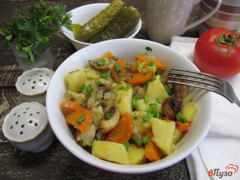 Фото приготовление рецепта: Постное овощное рагу с грибами шаг №9