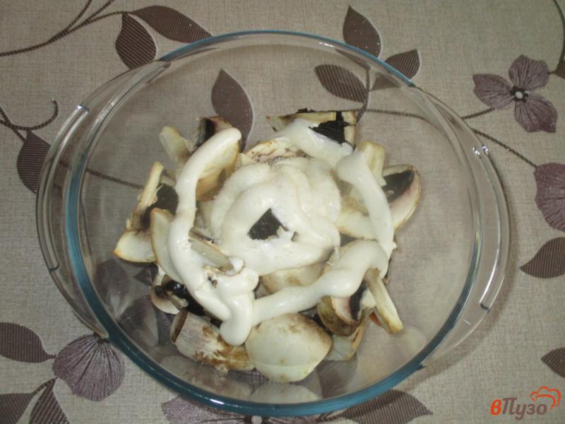 Фото приготовление рецепта: Утка запеченная в духовке, фаршированная грибами шаг №2