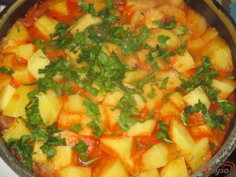 Фото приготовление рецепта: Рагу из утиных желудков и картофеля шаг №5