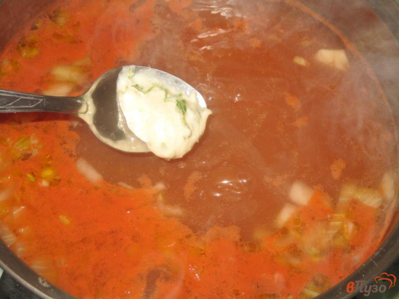 Фото приготовление рецепта: Суп из утиных шеек с галушками шаг №8