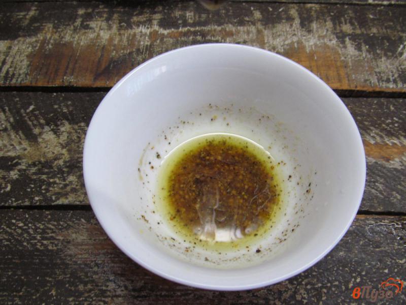 Фото приготовление рецепта: Салат из брокколи с оливками и брынзой шаг №5