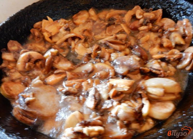 Фото приготовление рецепта: Постный картофельно-грибной суп пюре шаг №5