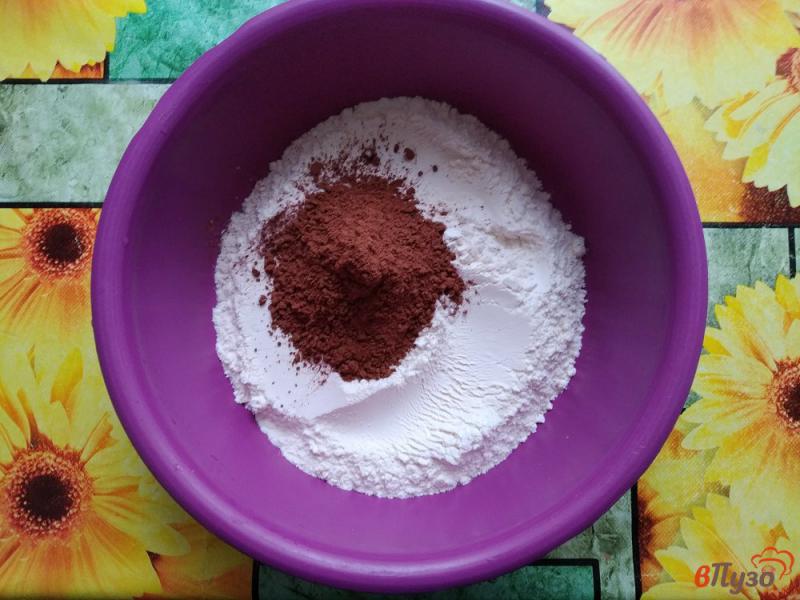 Фото приготовление рецепта: Влажный шоколадный пирог шаг №1