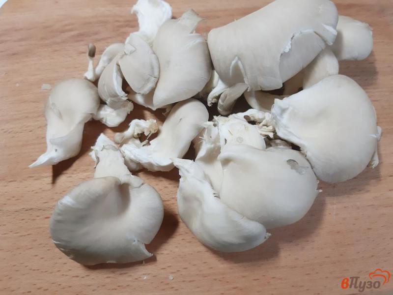 Фото приготовление рецепта: Слойки с грибами шаг №1