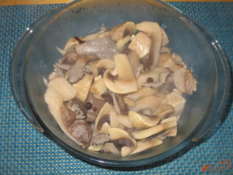 Фото приготовление рецепта: Маринованное грибное ассорти шаг №6