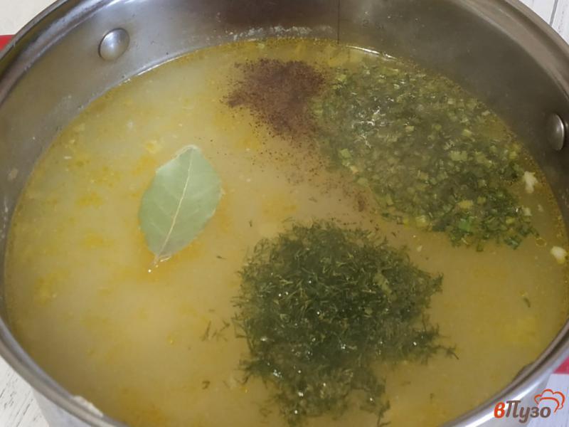 Фото приготовление рецепта: Суп куриный с пшеном шаг №6