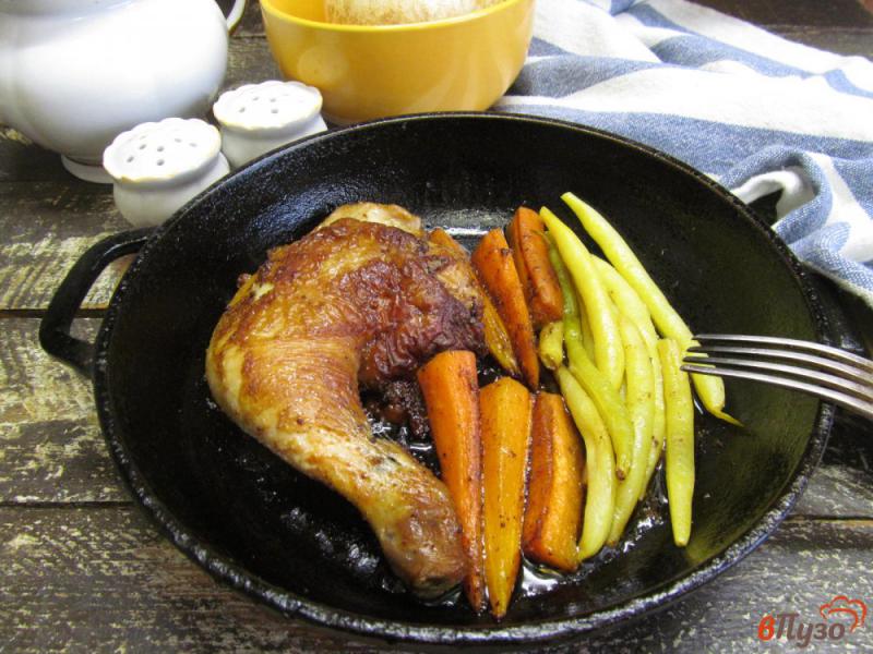 Фото приготовление рецепта: Курица с овощами шаг №7