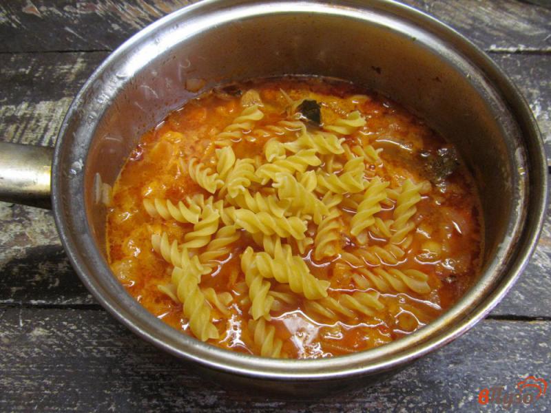 Фото приготовление рецепта: Овощное рагу с фасолью и макаронами шаг №6