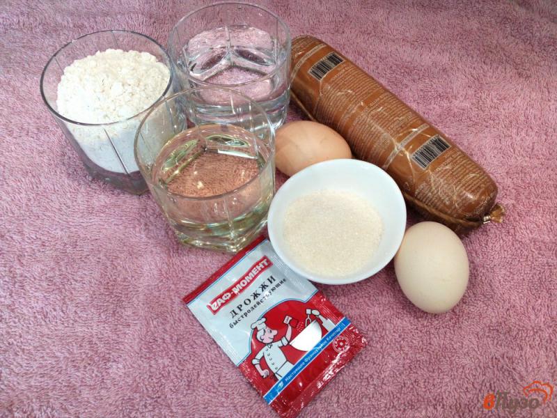 Фото приготовление рецепта: Домашние пирожки на сковороде с сыром и яйцами шаг №1