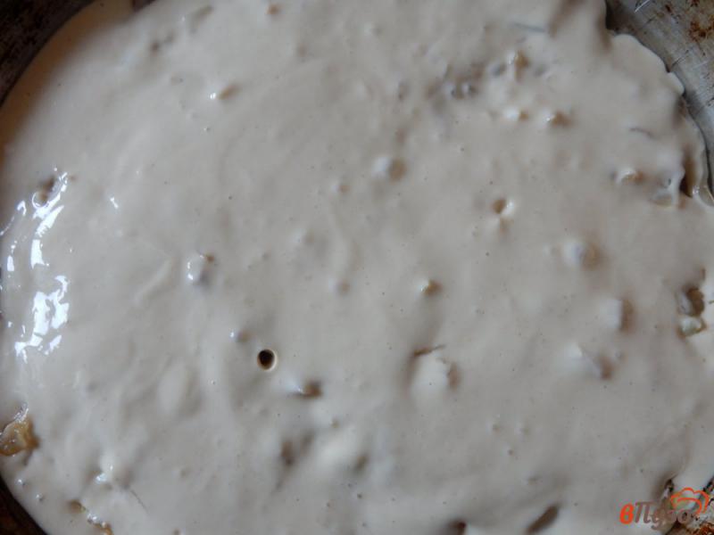 Фото приготовление рецепта: Быстрый пирог с капустой и яйцами шаг №12