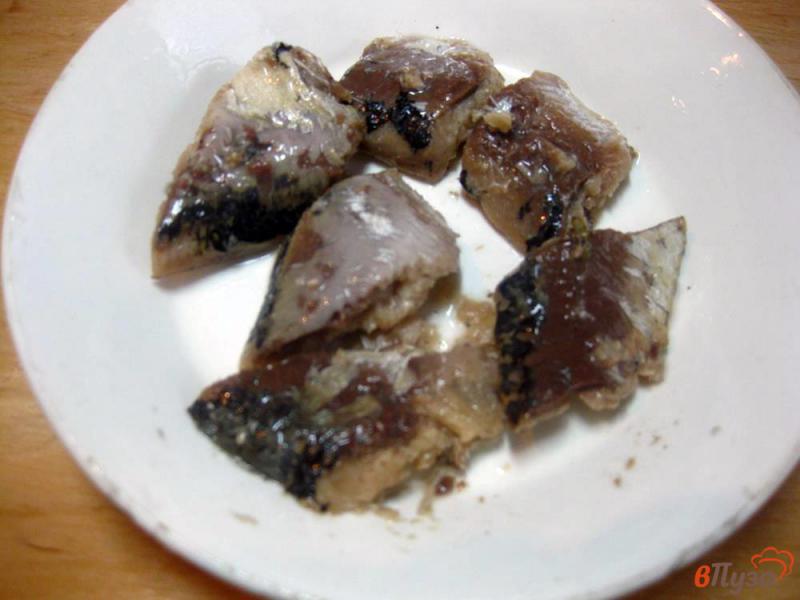 Фото приготовление рецепта: Салат «Мимоза» с консервированным тунцом шаг №3