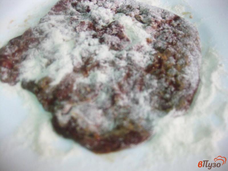 Фото приготовление рецепта: Гусиная печень в кляре с французской горчицей шаг №2