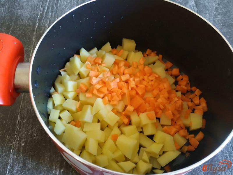 Фото приготовление рецепта: Постный грибной суп шаг №2