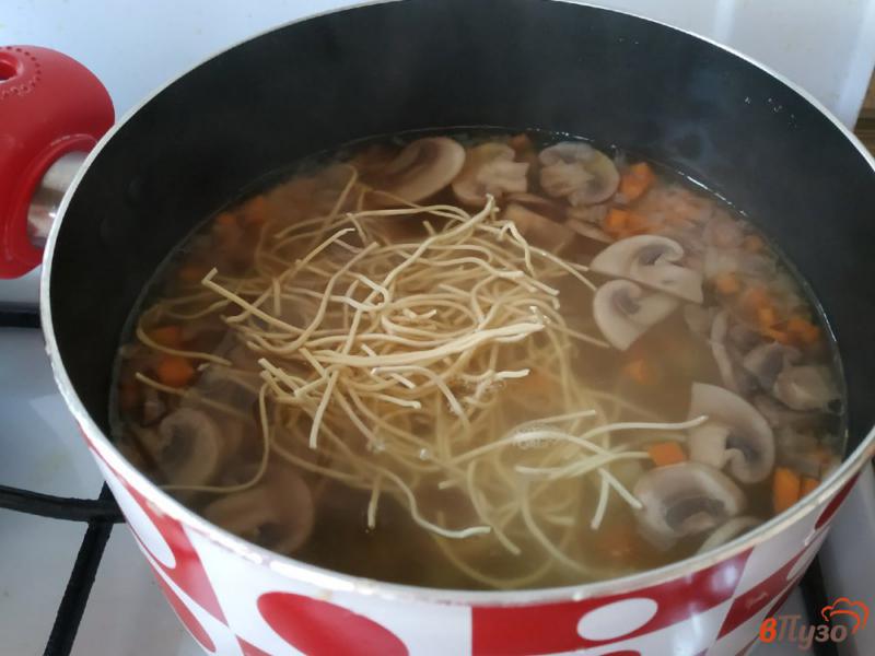Фото приготовление рецепта: Постный грибной суп шаг №5
