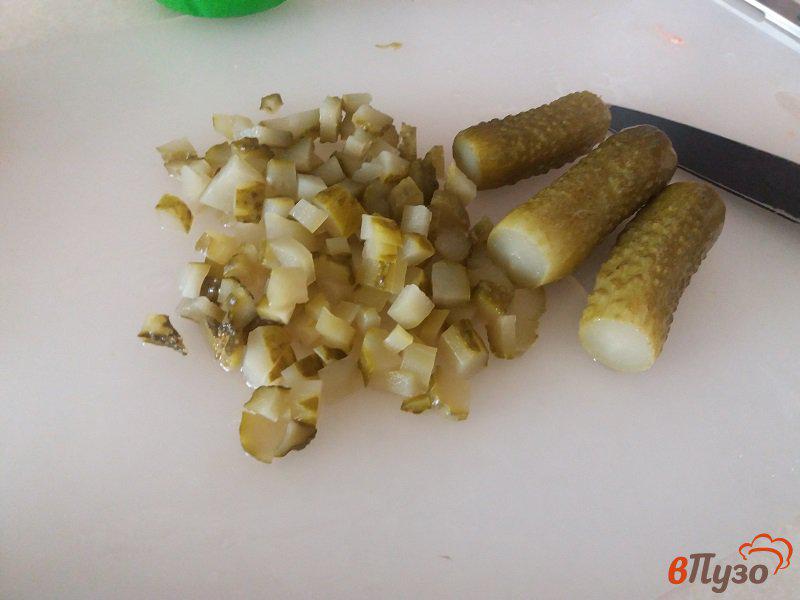 Фото приготовление рецепта: Салат из пекинской капусты «Морской» шаг №4