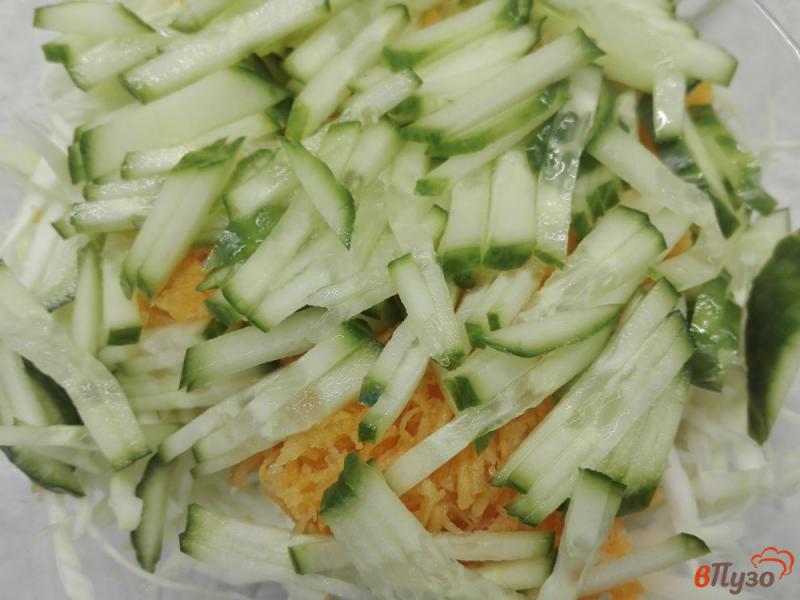 Фото приготовление рецепта: Хрустящий витаминный салат шаг №3