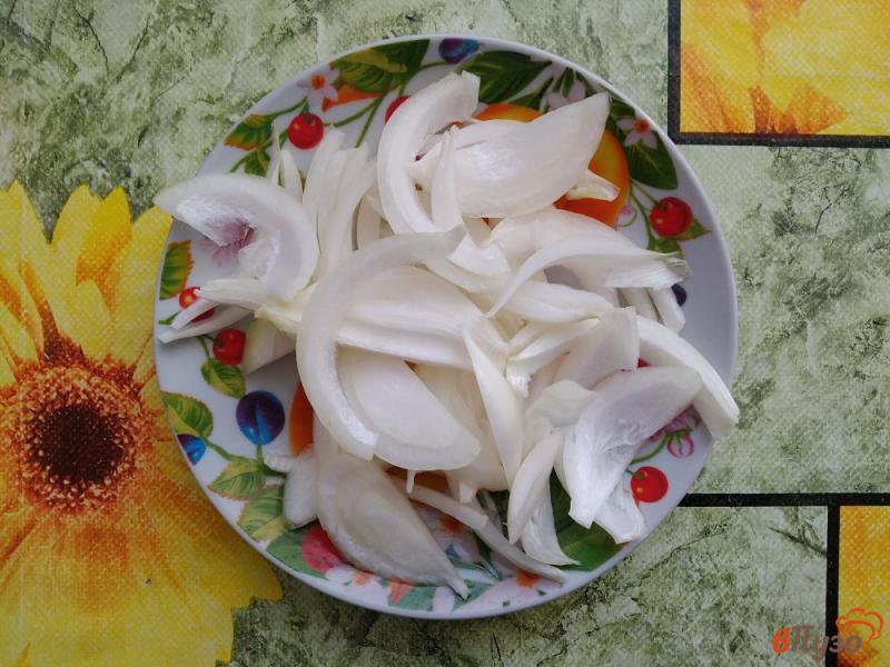 Фото приготовление рецепта: Картофель с овощами в горшочке шаг №2