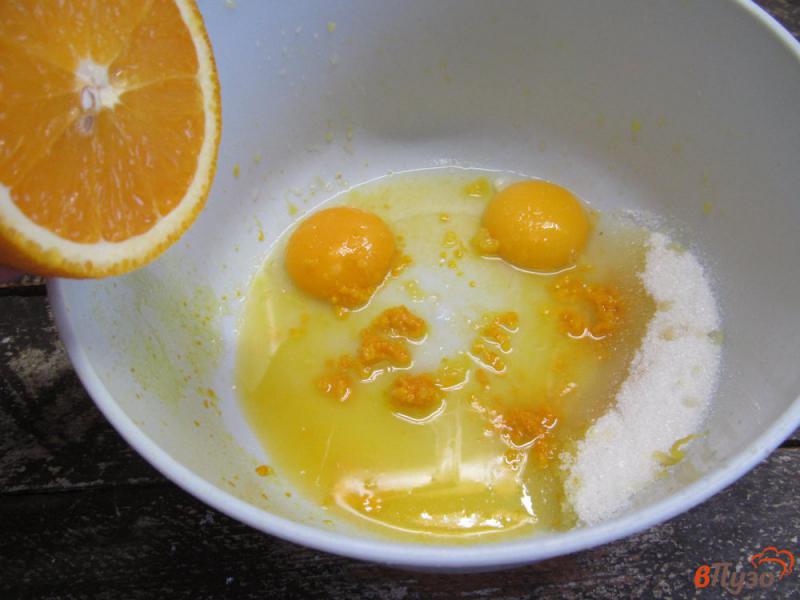 Фото приготовление рецепта: Апельсиновый кекс - чиамбелла шаг №2