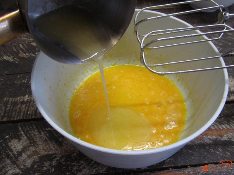 Фото приготовление рецепта: Апельсиновый кекс - чиамбелла шаг №3
