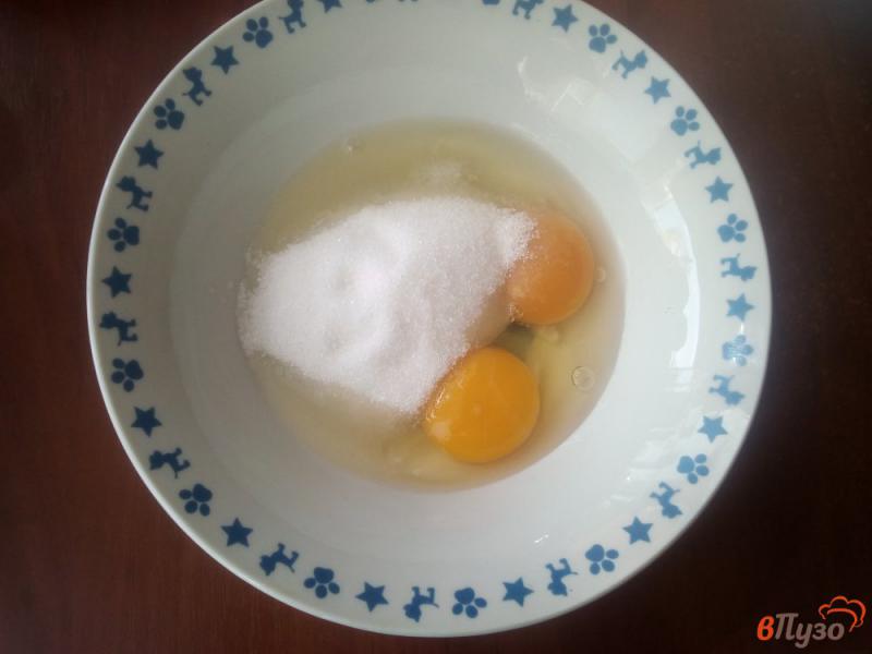 Фото приготовление рецепта: Творожная запеканка с йогуртом шаг №2