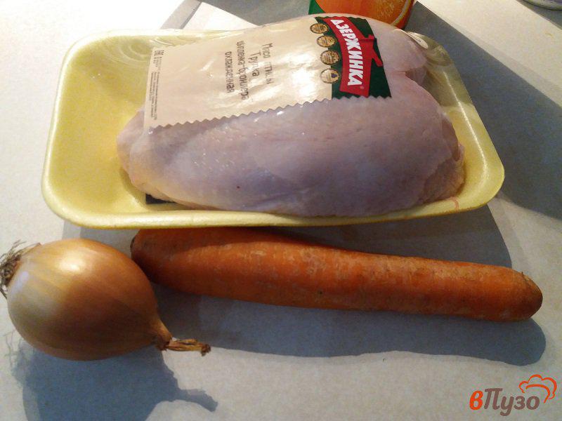 Фото приготовление рецепта: Заготовка куриного бульона шаг №1
