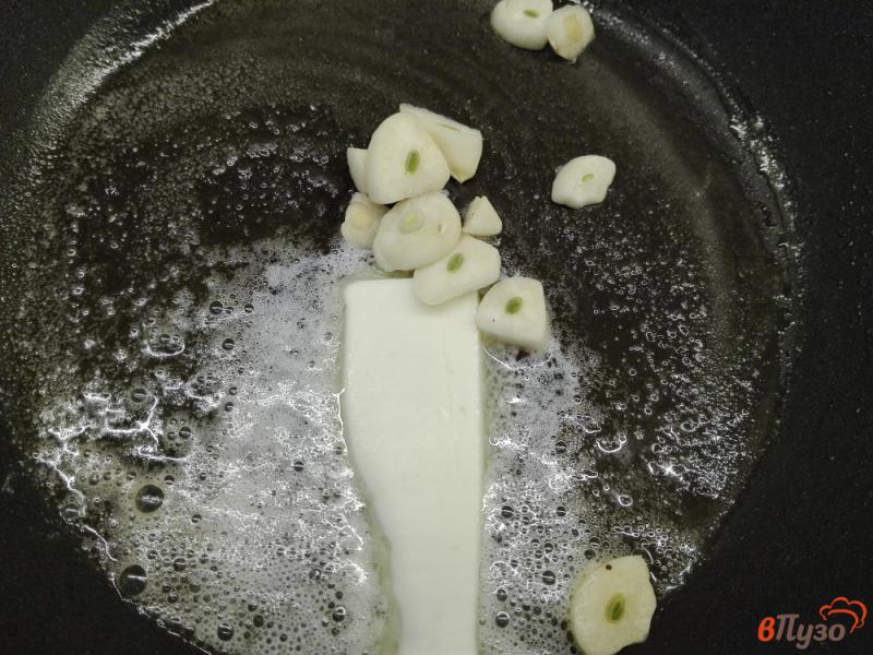 Фото приготовление рецепта: Гречневая каша с тушеными овощами шаг №2