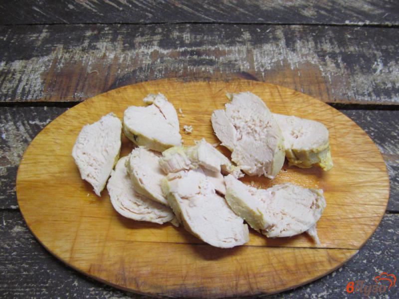 Фото приготовление рецепта: Куриная грудка в картофельно-сырном соусе шаг №10