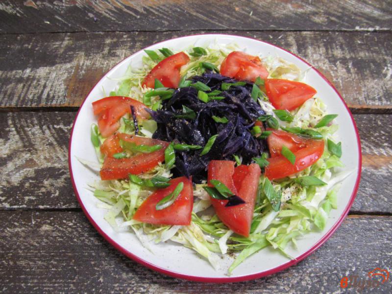 Фото приготовление рецепта: Капустный салат с помидором шаг №5