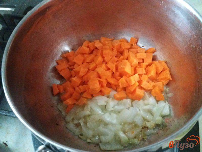 Фото приготовление рецепта: Суп-пюре из тыквы шаг №3