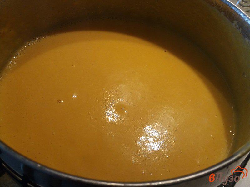 Фото приготовление рецепта: Суп-пюре из тыквы шаг №9
