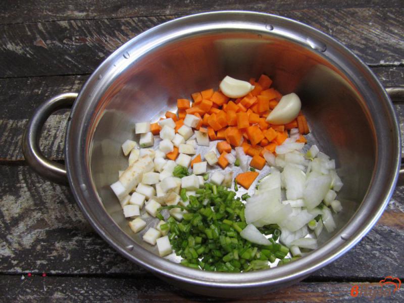 Фото приготовление рецепта: Фасолевый суп с колбасками шаг №1
