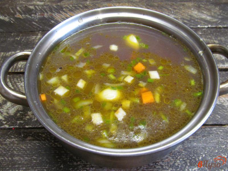 Фото приготовление рецепта: Фасолевый суп с колбасками шаг №4