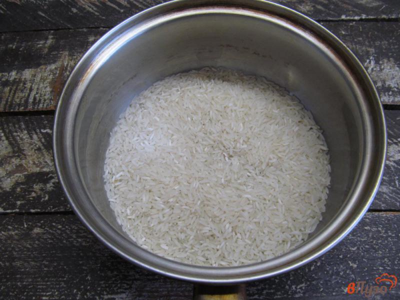 Фото приготовление рецепта: Рисовая каша из книги В.В. Похлебкина шаг №1