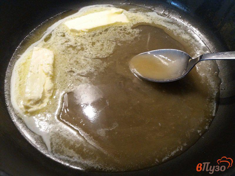 Фото приготовление рецепта: Филе морского окуня в сливочно-медовом соусе шаг №2