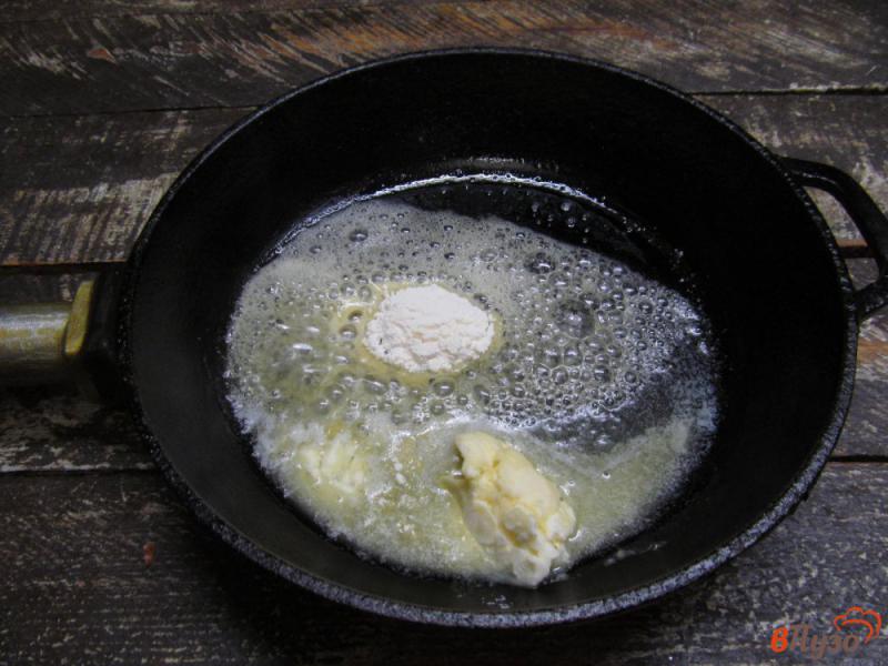 Фото приготовление рецепта: Сливочный картофель с зеленым горошком шаг №2