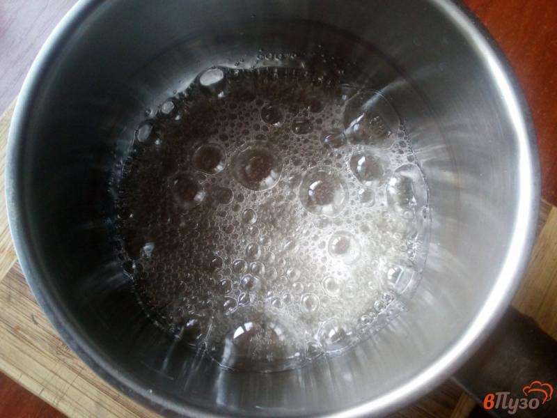 Фото приготовление рецепта: Глазурь для куличей на желатине шаг №3