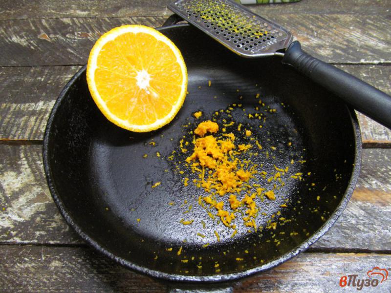 Фото приготовление рецепта: Блинчики с творогом под апельсиново-сливочным соусом шаг №8