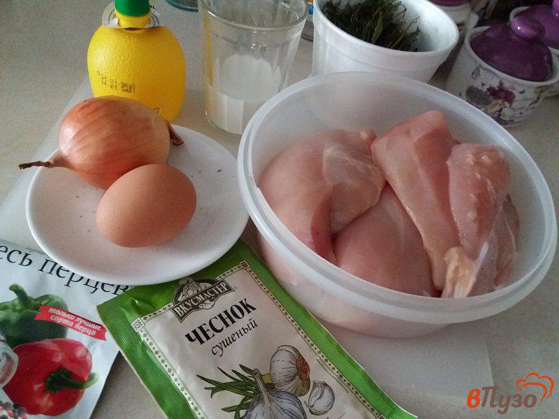 Фото приготовление рецепта: Рубленные куриные отбивные шаг №1