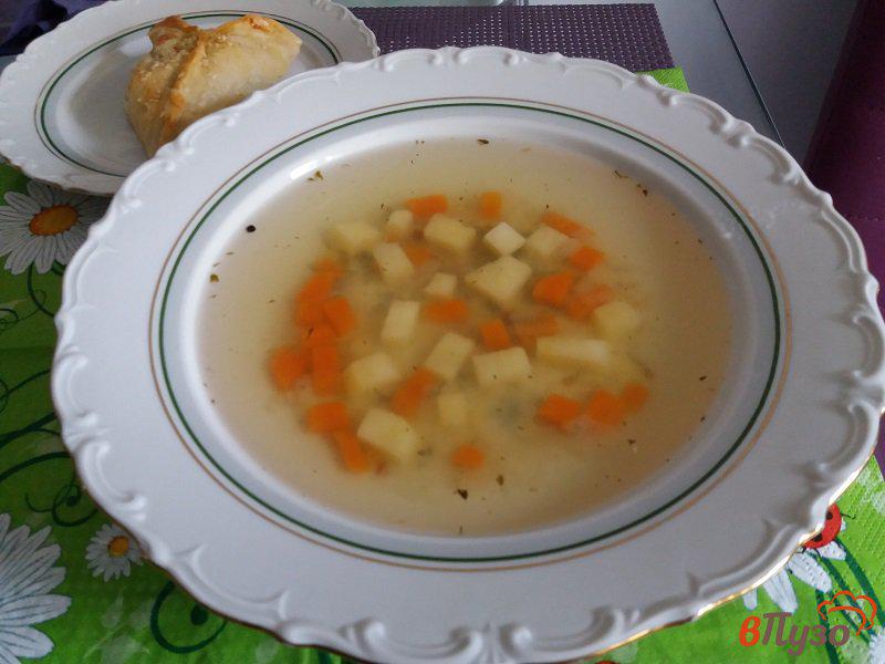 Фото приготовление рецепта: Суп из бедра петуха в мультиварке шаг №7