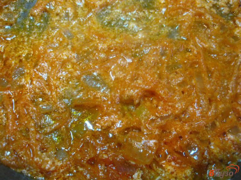 Фото приготовление рецепта: Тефтели в овощной заливке шаг №6