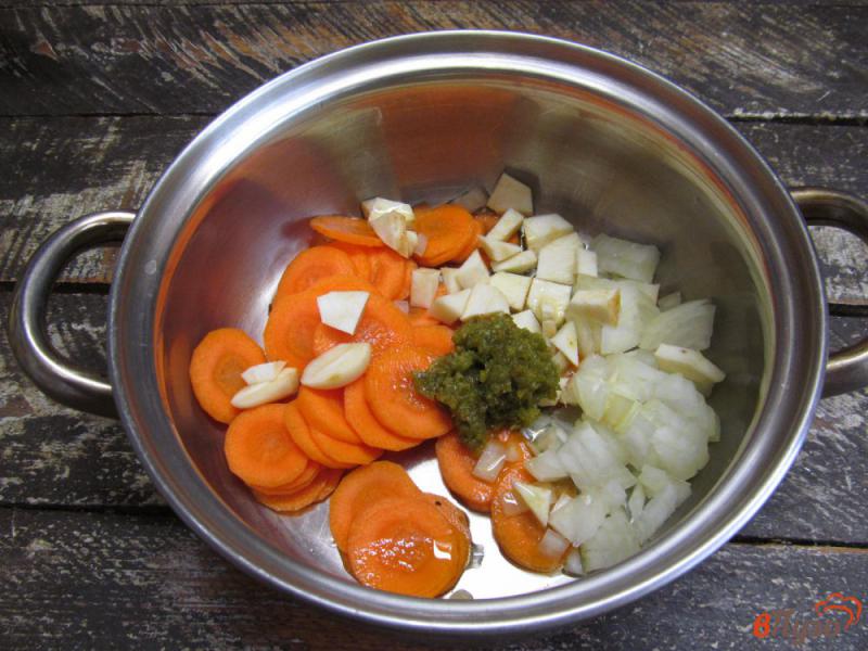 Фото приготовление рецепта: Овощной суп с булгуром шаг №1
